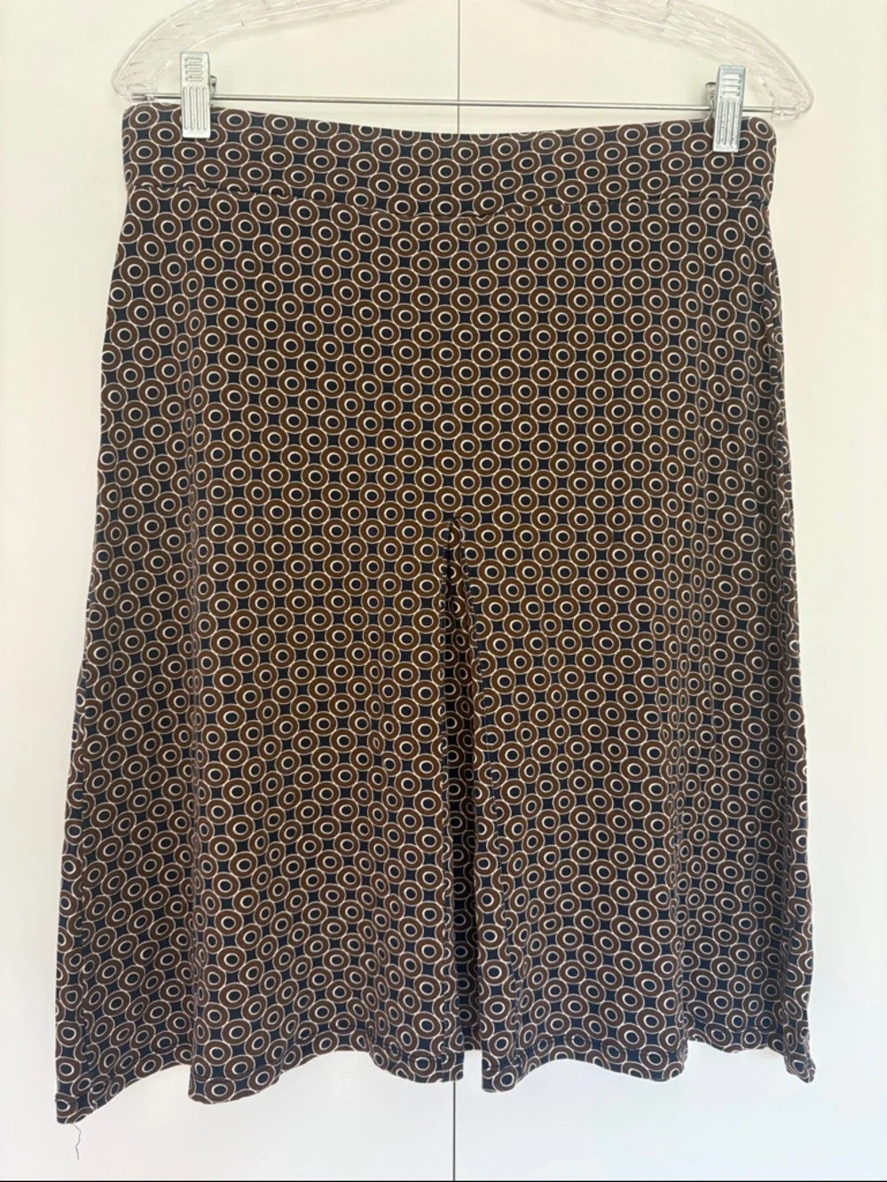 Boden jersey skirt with a brown and blue patterned design 12R